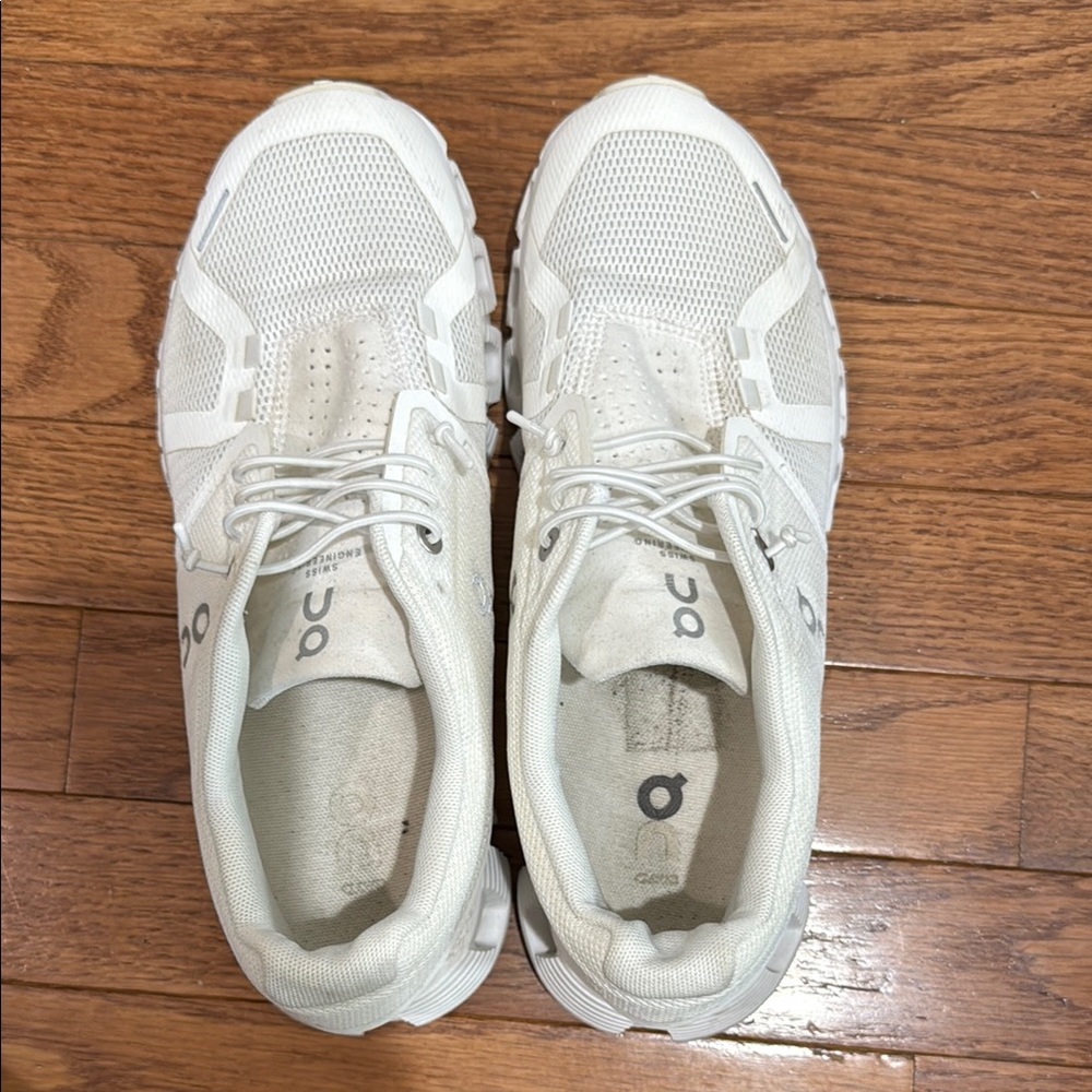 On Running Women's Sneakers - White